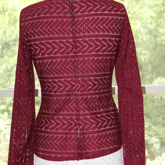 ❤️ $198 BCBGMAXAZRIA Long Sleeve Pietro Wine Knit Top Shirt; Size Medium M - Picture 6 of 6